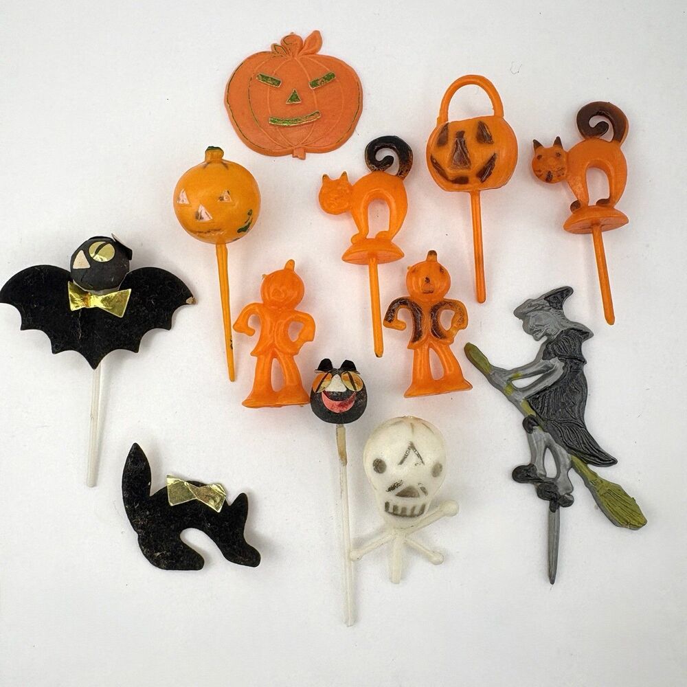 Vintage Halloween Cake Toppers Lot Mid Century Plastic Cupcake Picks Rosbro Era